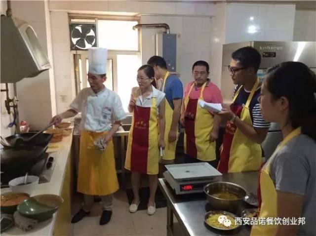 揭秘「祖食爺」加盟 一站式服務(wù)為何成為餐飲創(chuàng)業(yè)的金鑰匙？